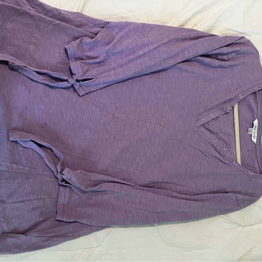 Light Purple Top with Tie Sleeves XXL
